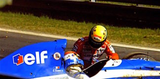 Senna helping to Erik Comas