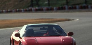 Senna testing Honda NSX